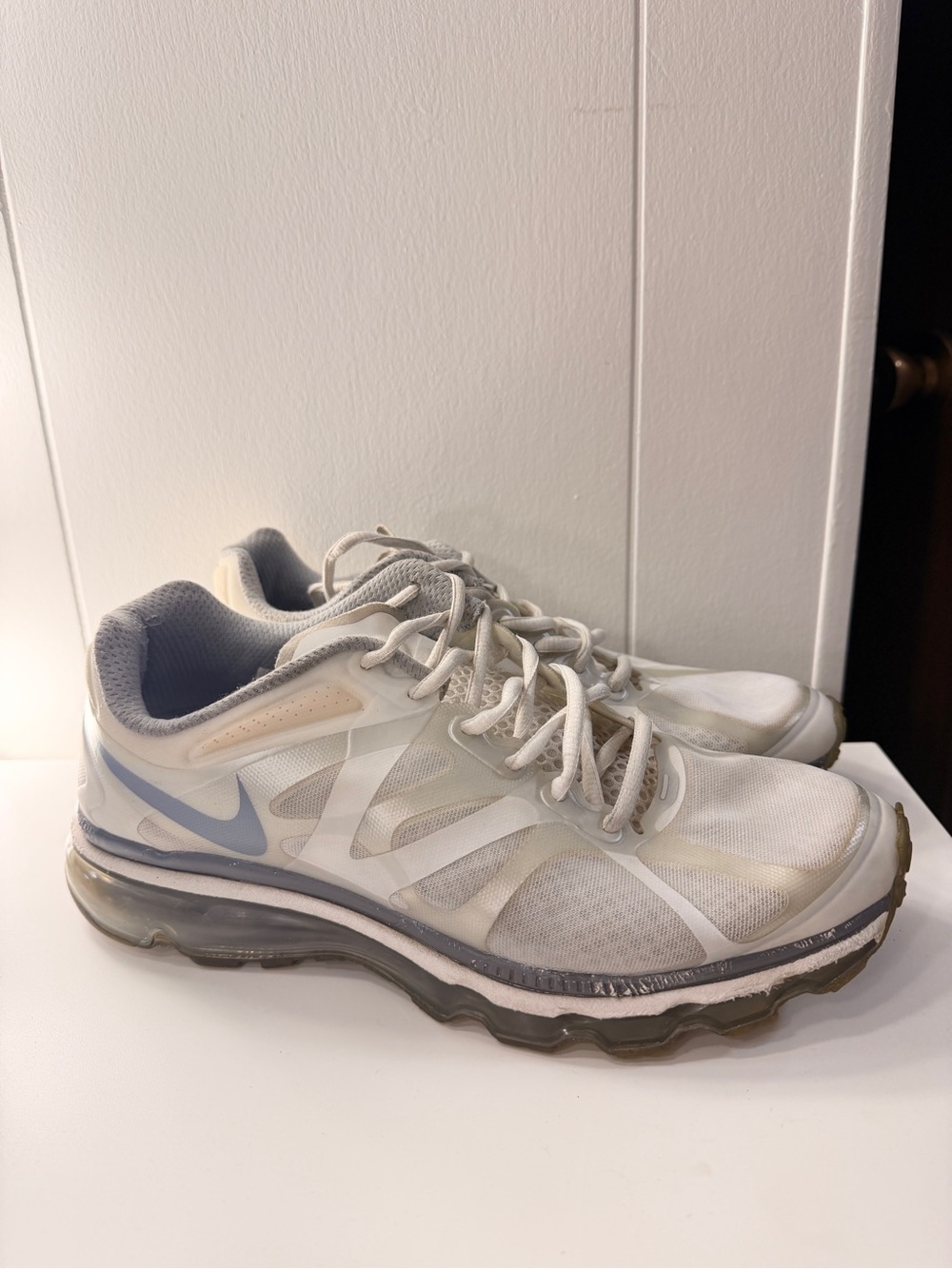 Nike White and Light Blue Air Max Style Running Sneakers